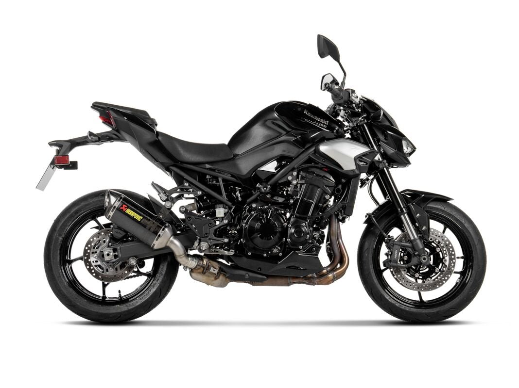 Kawasaki Z900 2025 udstødning - Akrapovic slip - on, carbon - Pitboxen Performance